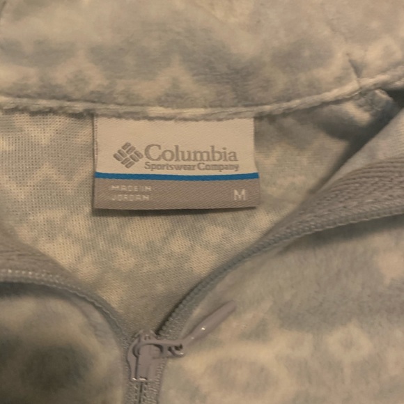 Medium Columbia pullover - Picture 2 of 2